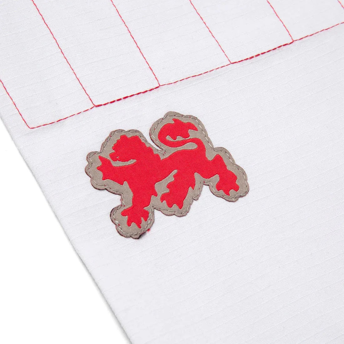 Close-up of retro patchwork on SuperLite Batch 145 Gi Close-up of retro patchwork on SuperLite Batch 145 Gi