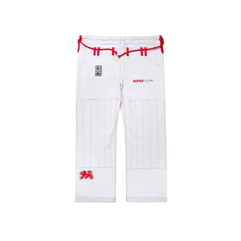 Retro-style BJJ Gi with minimalist SuperLite design Retro-style BJJ Gi with minimalist SuperLite design